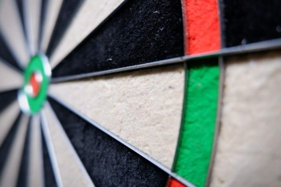 What is a Self-Healing Dart Board?